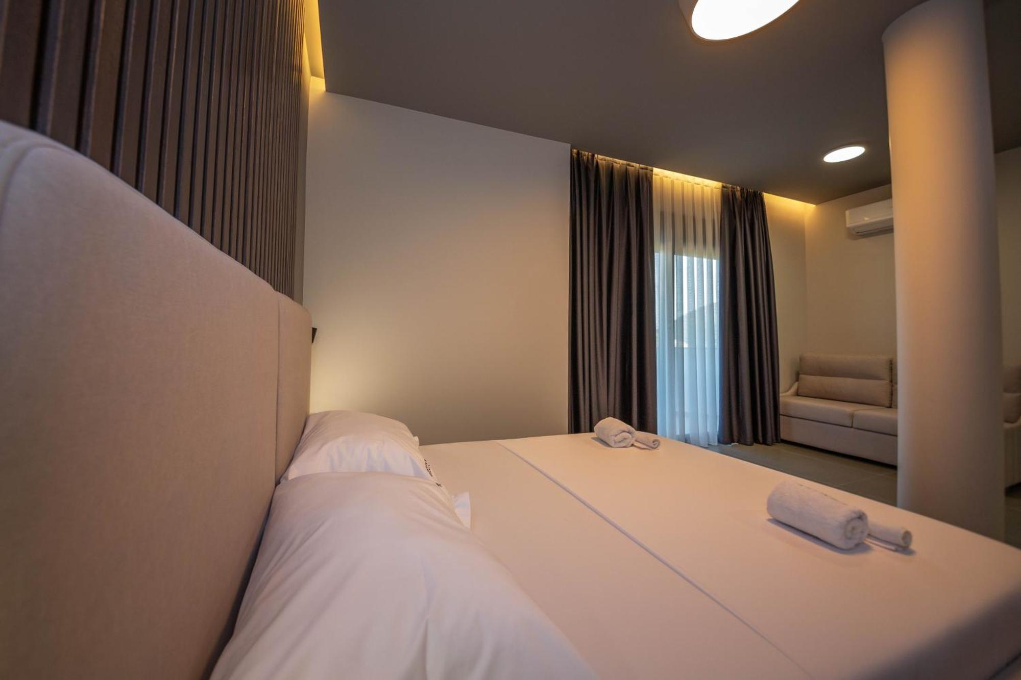 Lake View Rooms Ksamil Zewnętrze zdjęcie