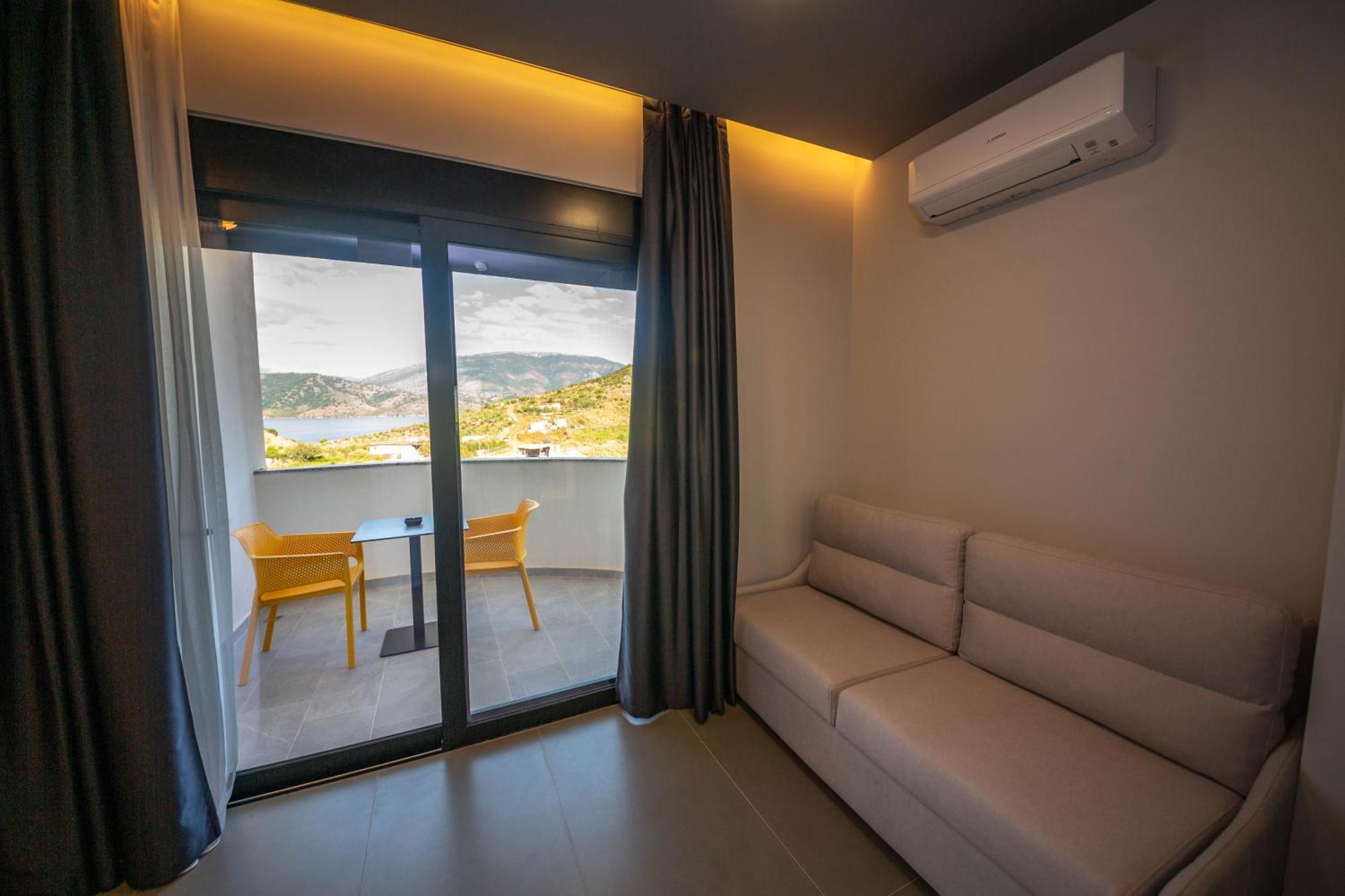 Lake View Rooms Ksamil Zewnętrze zdjęcie