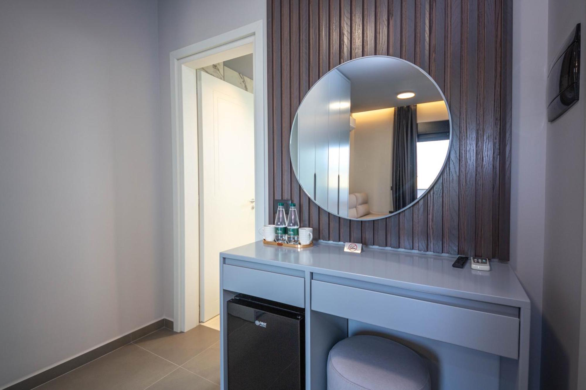 Lake View Rooms Ksamil Zewnętrze zdjęcie