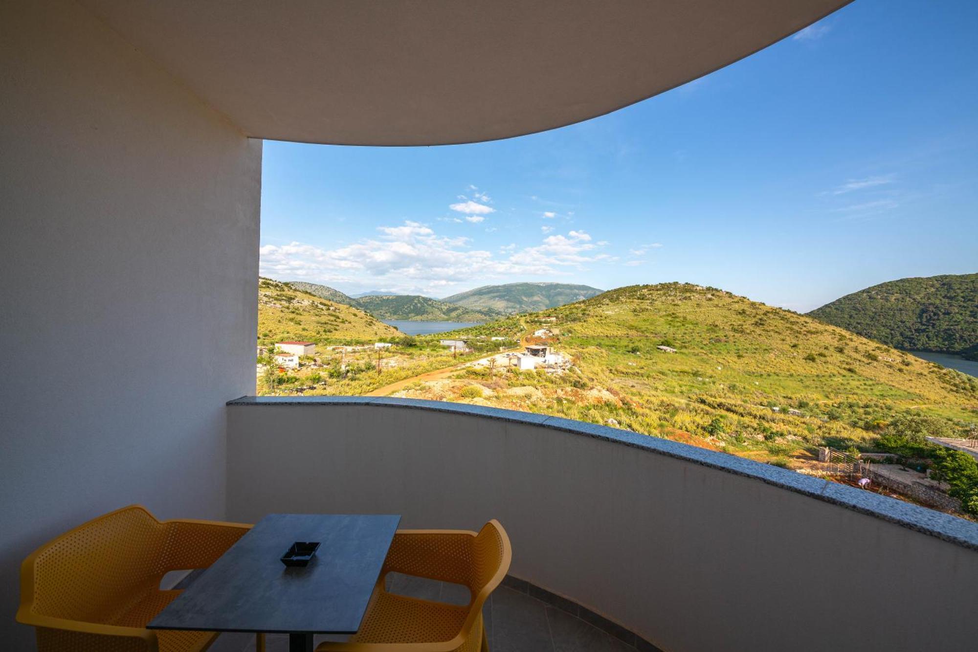 Lake View Rooms Ksamil Zewnętrze zdjęcie