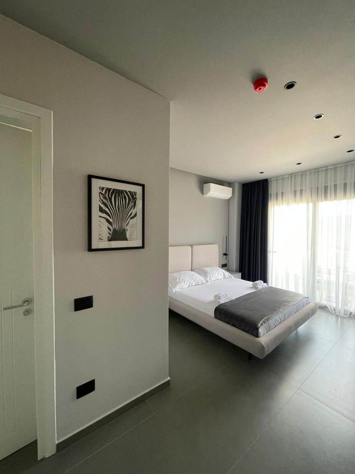 Lake View Rooms Ksamil Zewnętrze zdjęcie