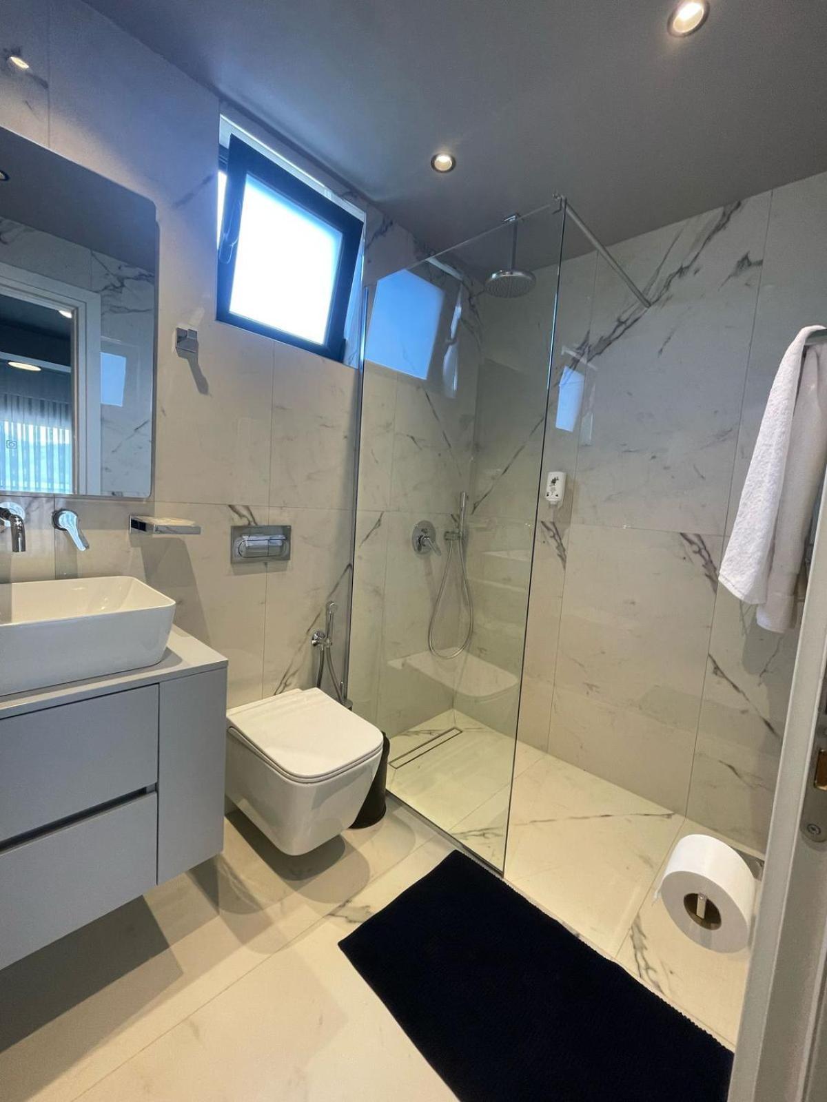 Lake View Rooms Ksamil Zewnętrze zdjęcie