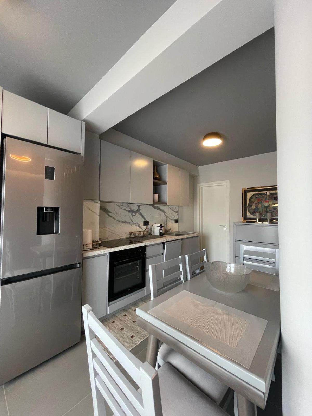 Lake View Rooms Ksamil Zewnętrze zdjęcie